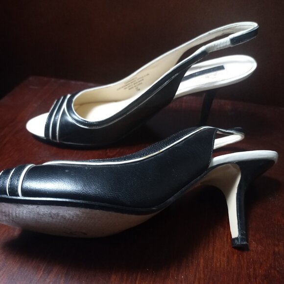 Vintage Jones New York Peep Toe Kitten Heels - Picture 2 of 3